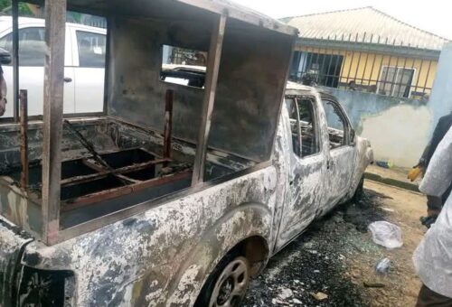 Gunmen Kill Policemen, Burn Patrol Van, Buildings