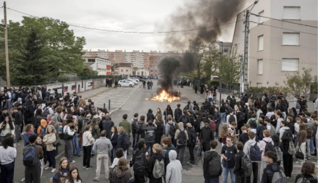 France schools protest rumbles on – Daily Trust